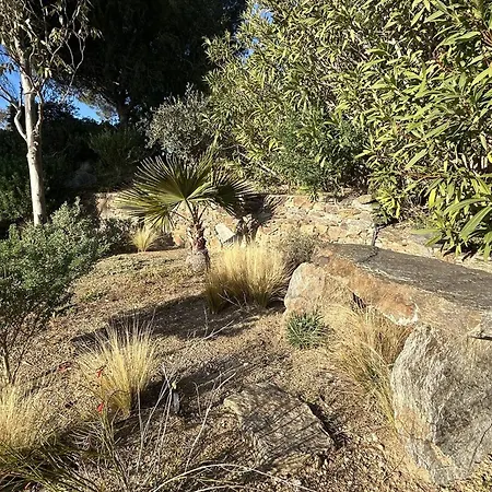 Дом отдыха Maison Calme 4 Pieces, 3 Chambres, Vue Mer, - Fr-1-251-849 *