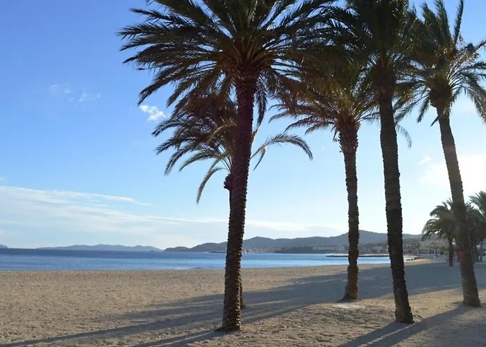 Maison Calme 4 Pieces, 3 Chambres, Vue Mer, - Fr-1-251-849 * Bormes-les-Mimosas