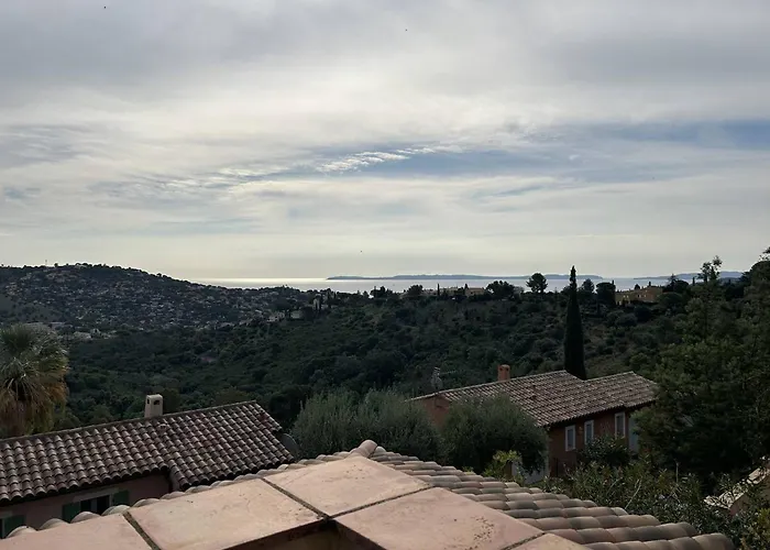 Maison Calme 4 Pieces, 3 Chambres, Vue Mer, - Fr-1-251-849 Nyaraló