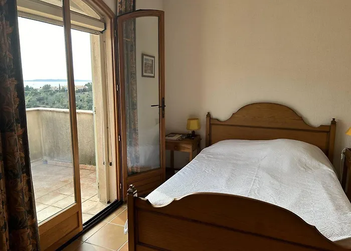 Maison Calme 4 Pieces, 3 Chambres, Vue Mer, - Fr-1-251-849 * Bormes-les-Mimosas